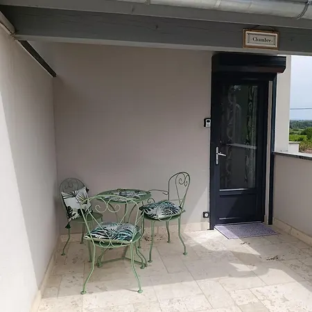 2 Pers Piscine Guest house 3*